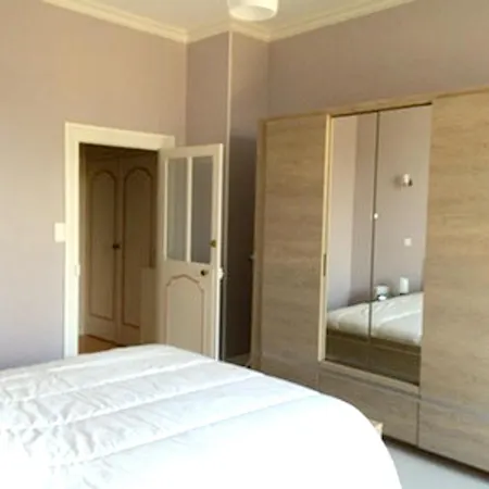 With One Bedroom In Nerislesbains With Wifi Lägenhet Néris-les-Bains